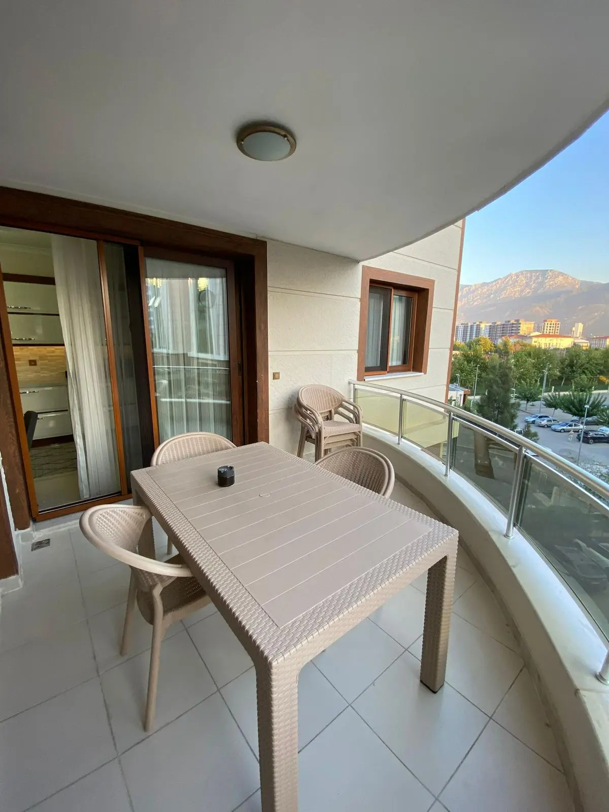 GÜZEL YURT MAHALLESİ 3+1 185M2 7 KATLININ 5 KATI SİTE İÇİ FULL ULTRA LÜKS YÜZME HAVUZLU ULTRA LÜKS